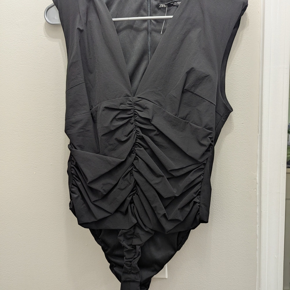 Zara Gray Ruched Sleeveless Bodysuit